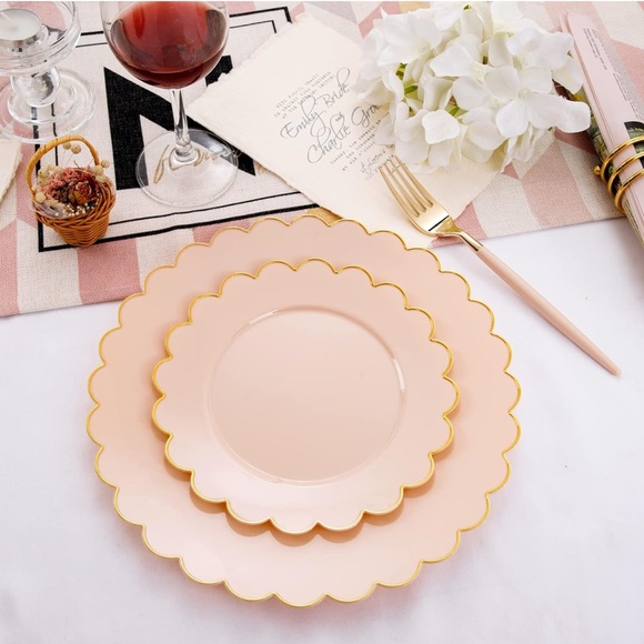 Chic Scalloped Pink & Gold Party Plates 60pcs 30 Dinner 10.25" & 30 Dessert 7.5" - Picture 2 of 7